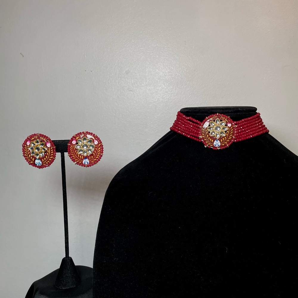 Traditional jewelry set